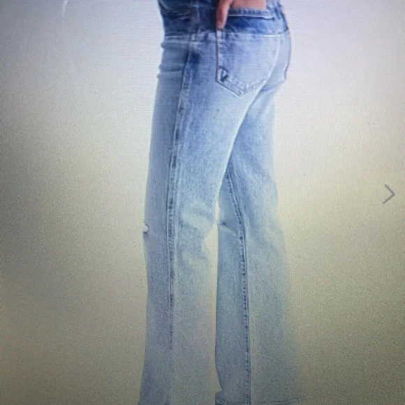 Express two tone destructed flare jeans size 6 - Picture 6 of 12